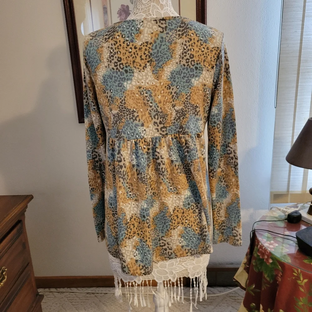 Ces Femme animal print v-neck baby doll sweater - Picture 4 of 6